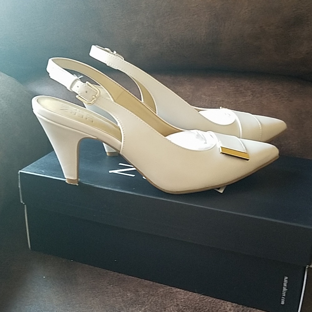 Monica Alabaster Naturalizer heels
